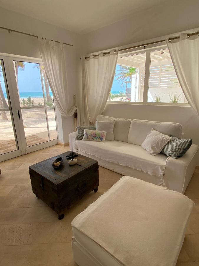 Villa Nº 25 Alfredo Marchetti Suites On The Beach,Praia De Chaves Bv Rabil 外观 照片